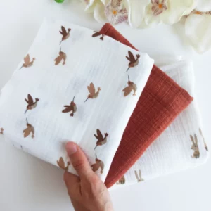 Trio de langes pour bébé en coton, couleurs douces