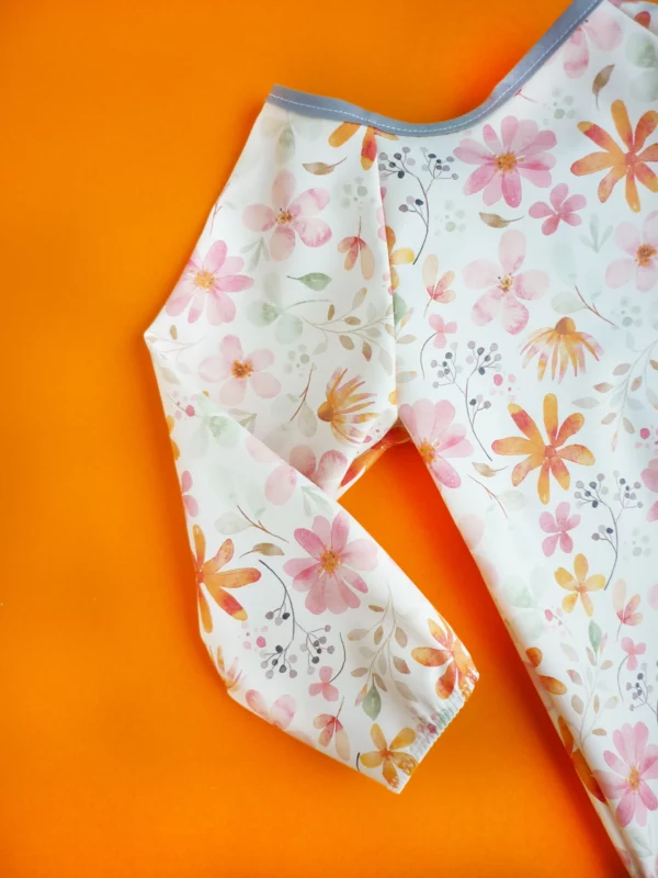 tablier imperméable fleuris