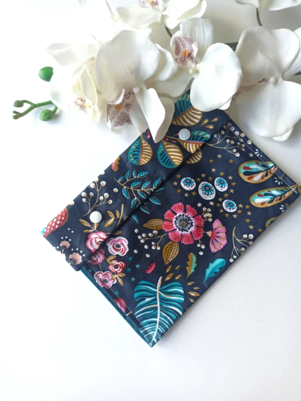Pochette maillot de bain - Bleu floral – Image 2