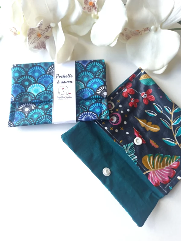 Pochette à savon pression - Éventail Bleu – Image 3